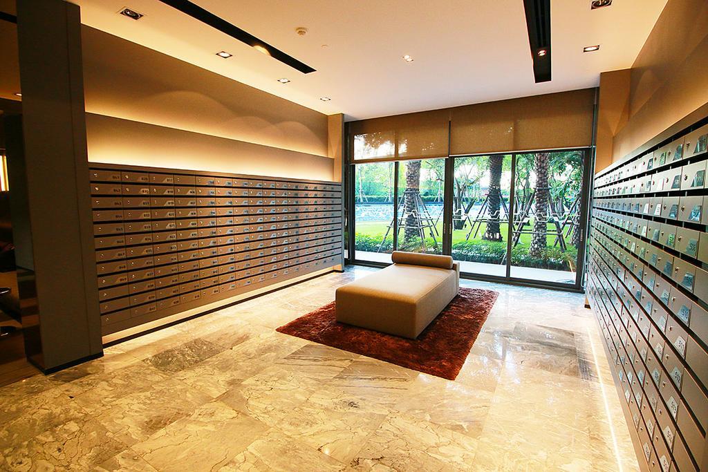 Ideo Mobi Eastgate Bangna By Winnie Bangkok Exterior photo
